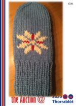 Knitted mitts 10" x 4"